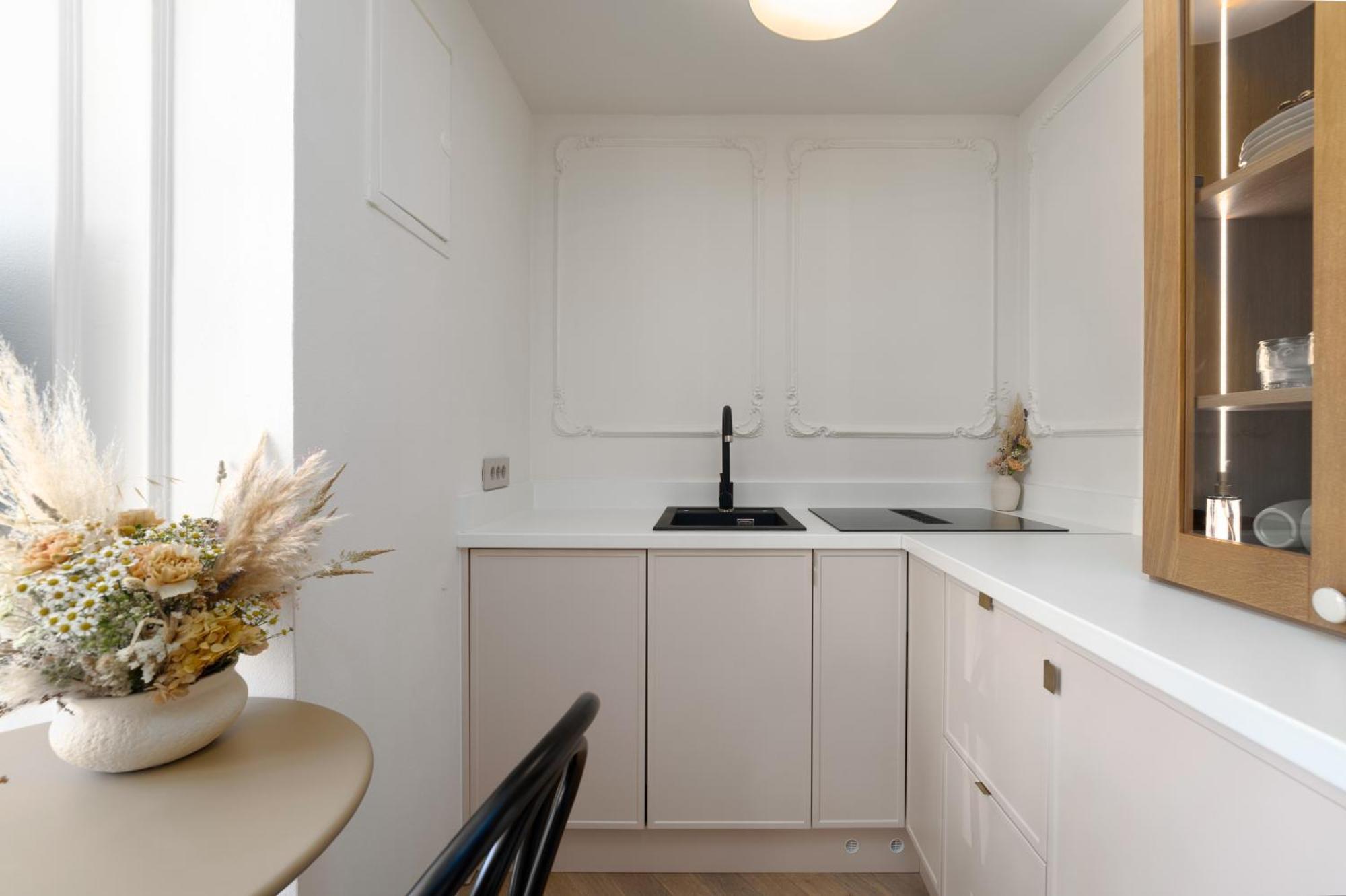 ורסאר Silent Stone Apartment מראה חיצוני תמונה